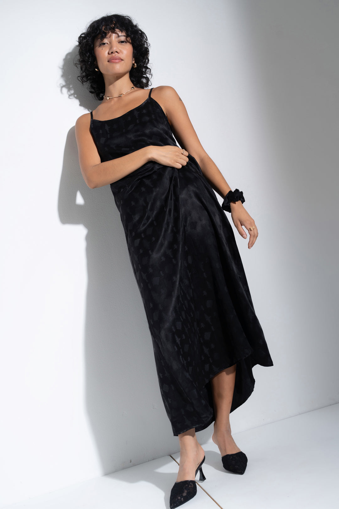 The Long Slip - Black