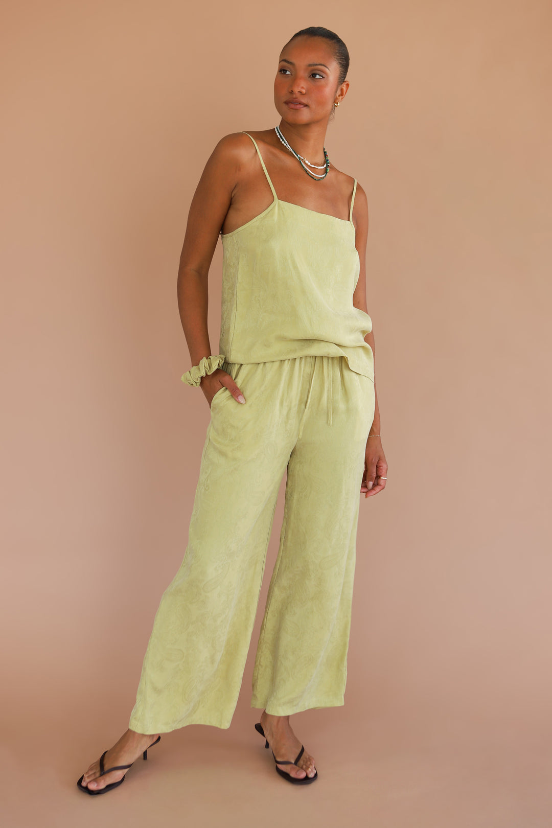 The Drawstring Pant - Tomatillo