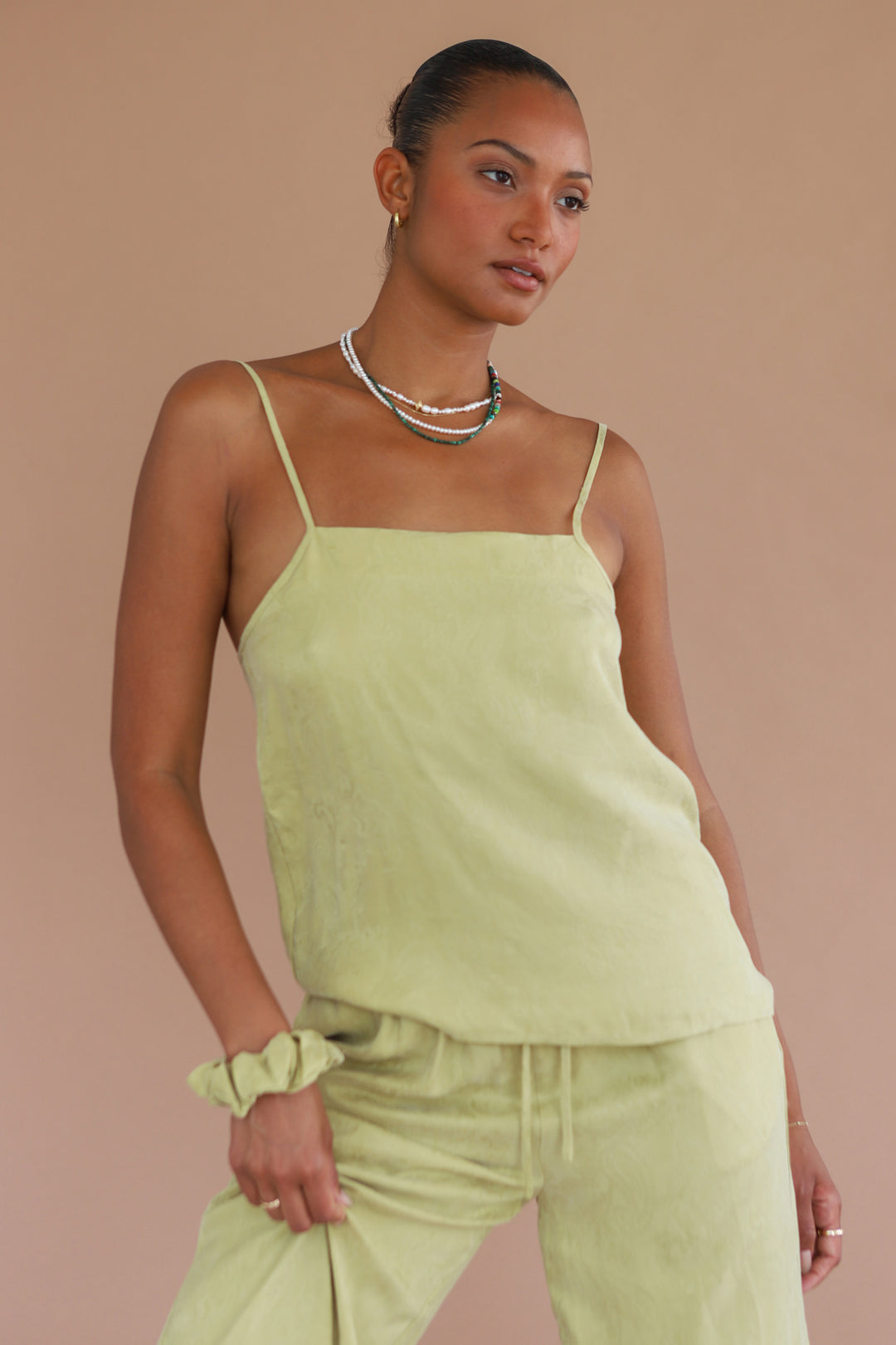 The Drawstring Pant - Tomatillo
