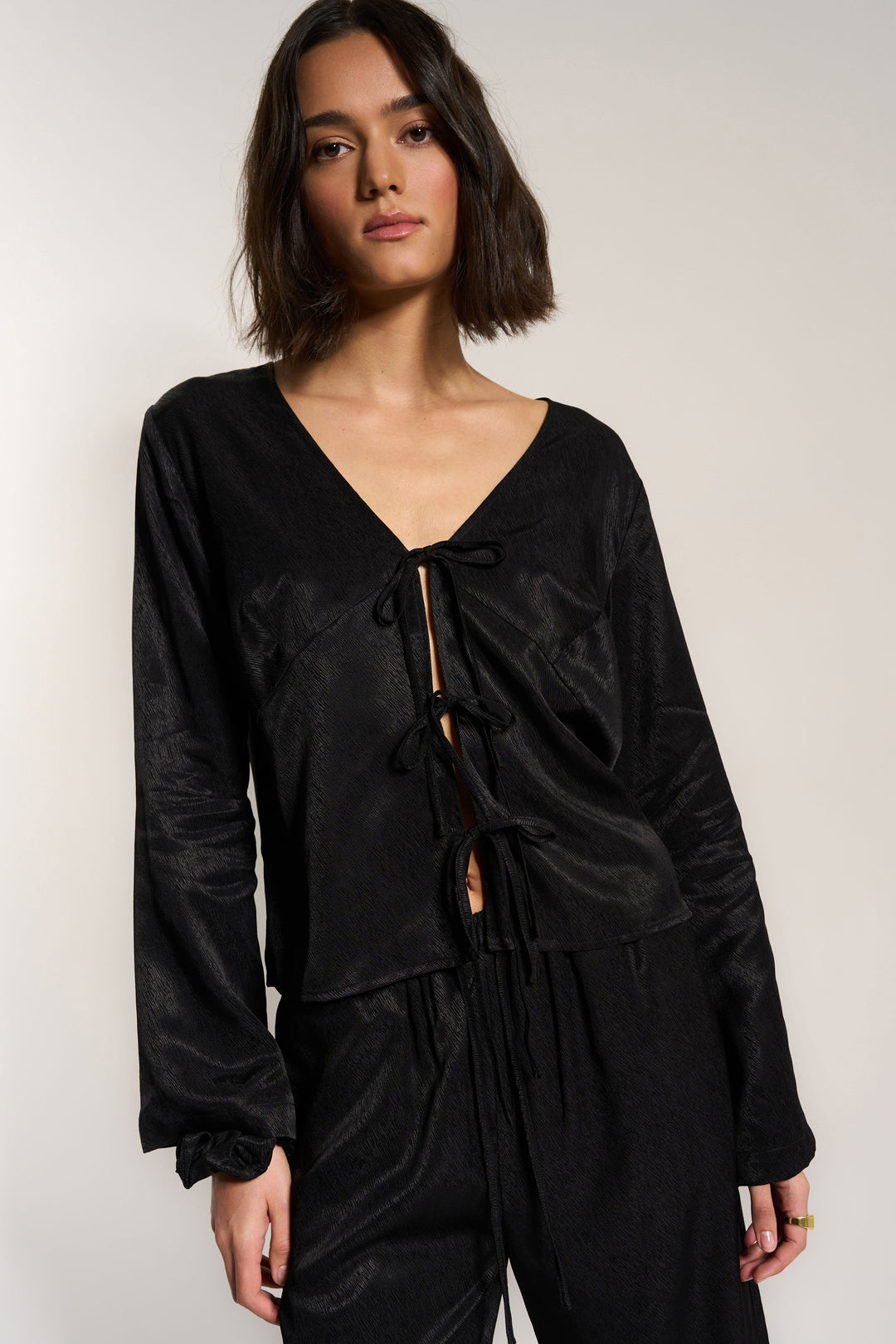 The Tie Front Set - Black