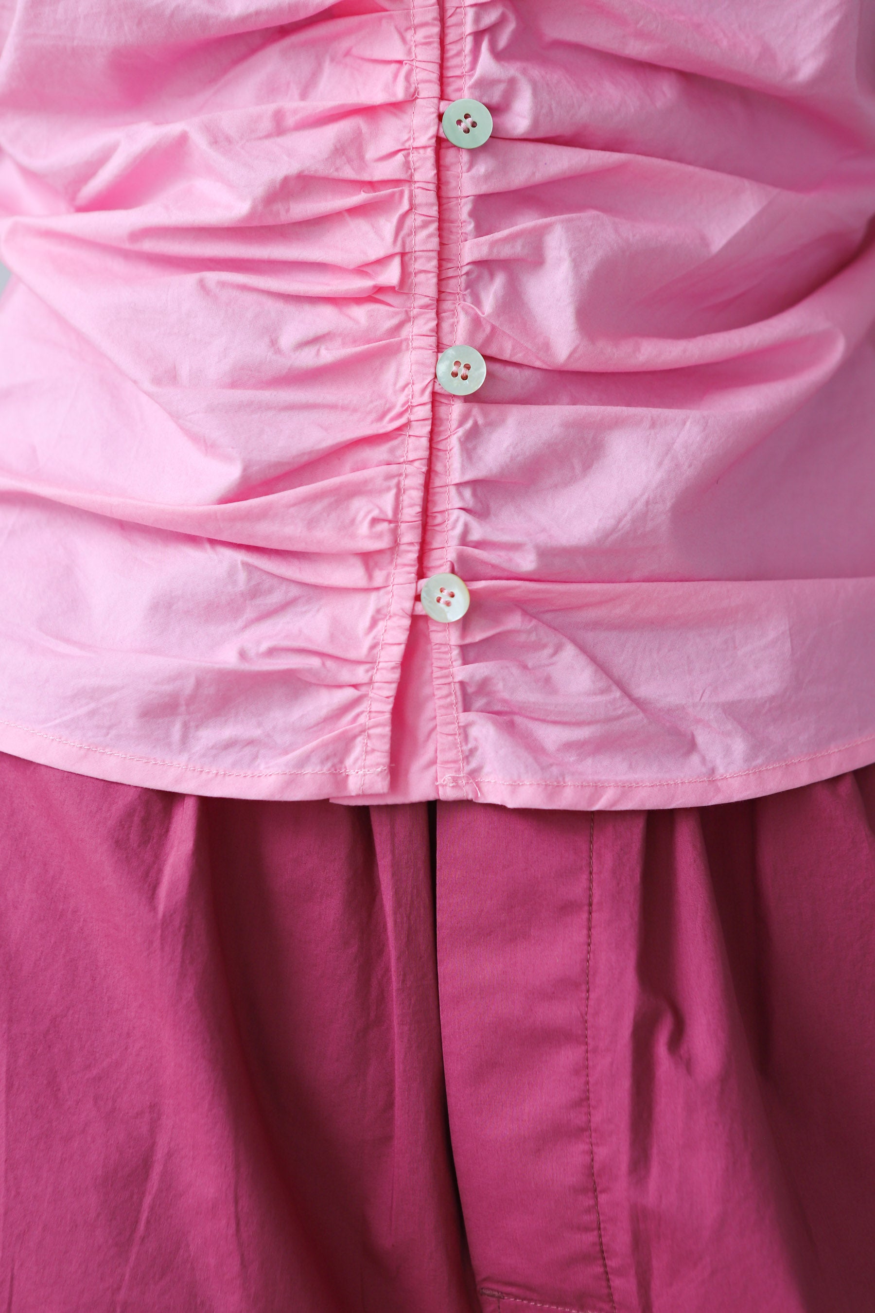The Poplin Ruched Button Down - Pink