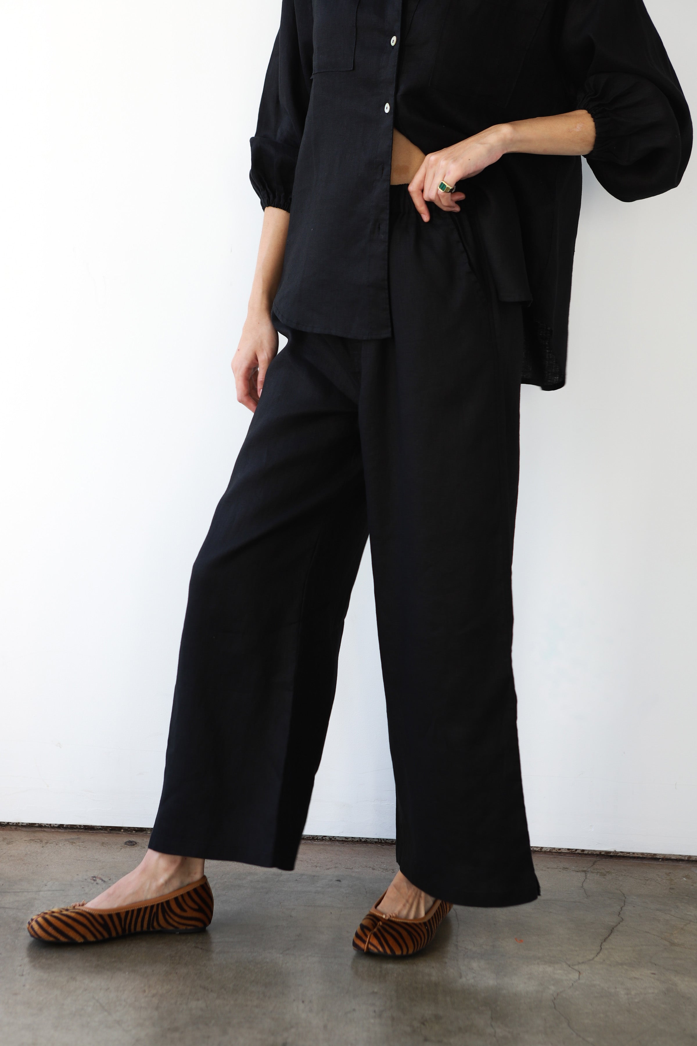The Linen Boxer Pant - Black
