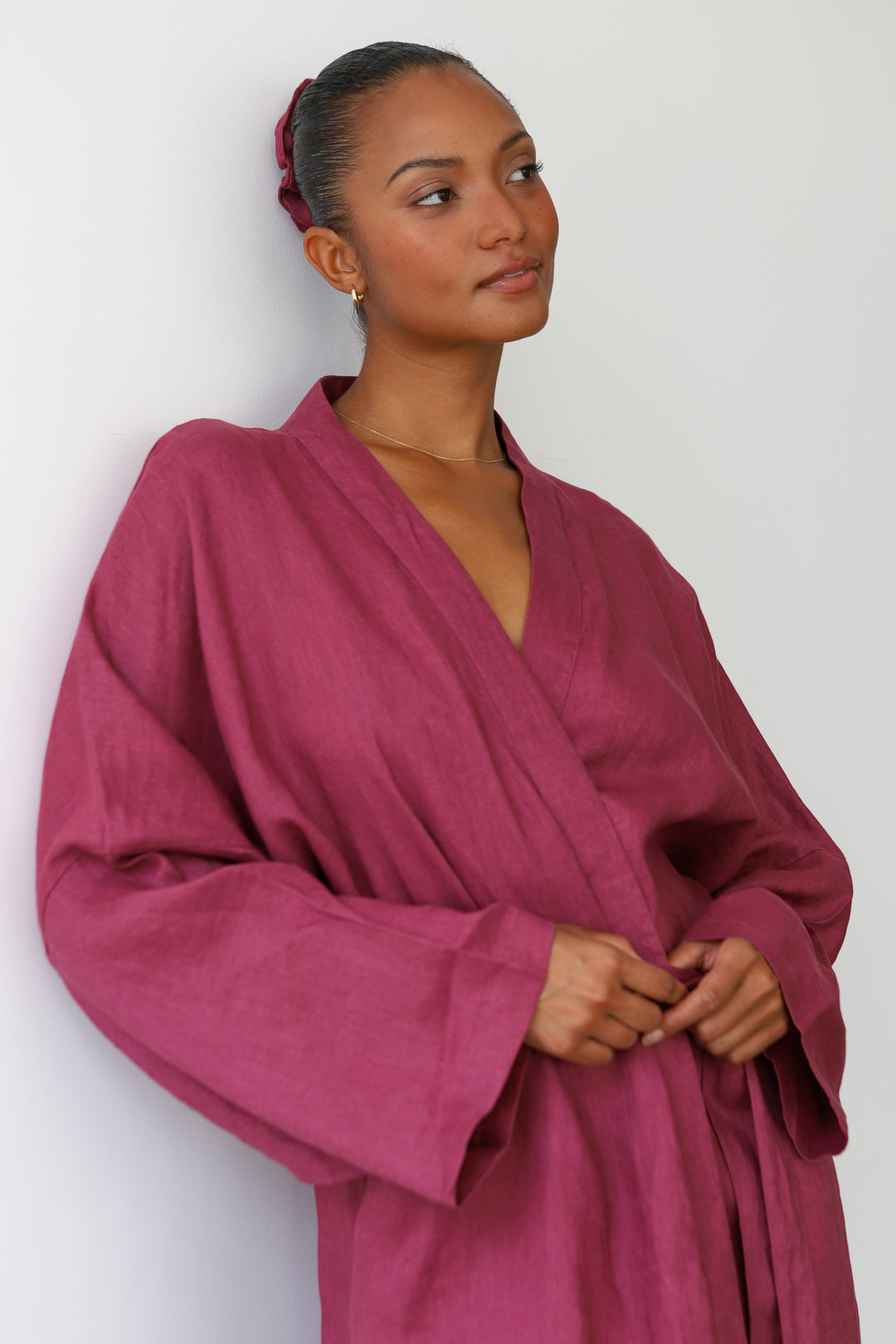 The Linen Long Robe - Plum