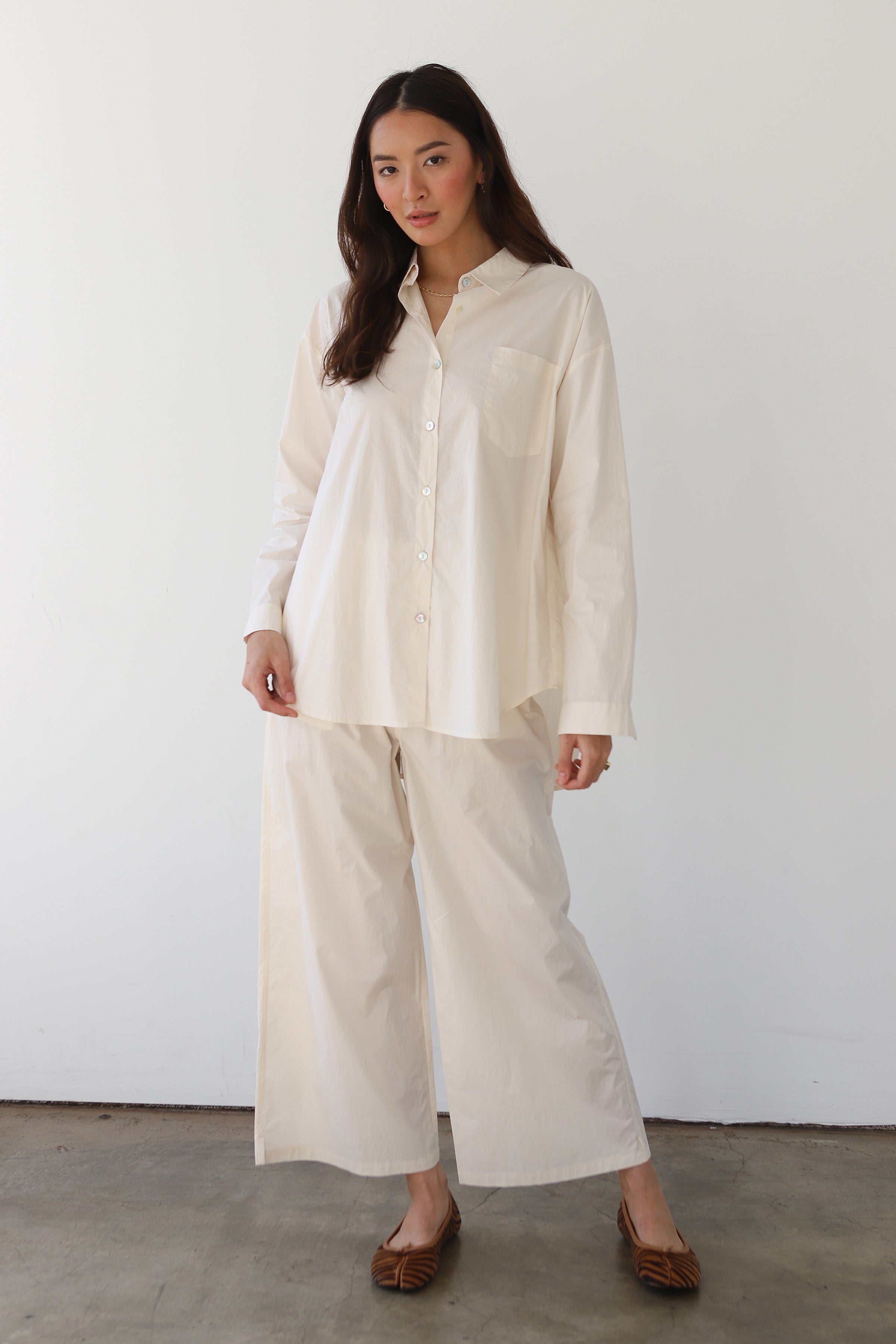 The Poplin Button Down - Ecru