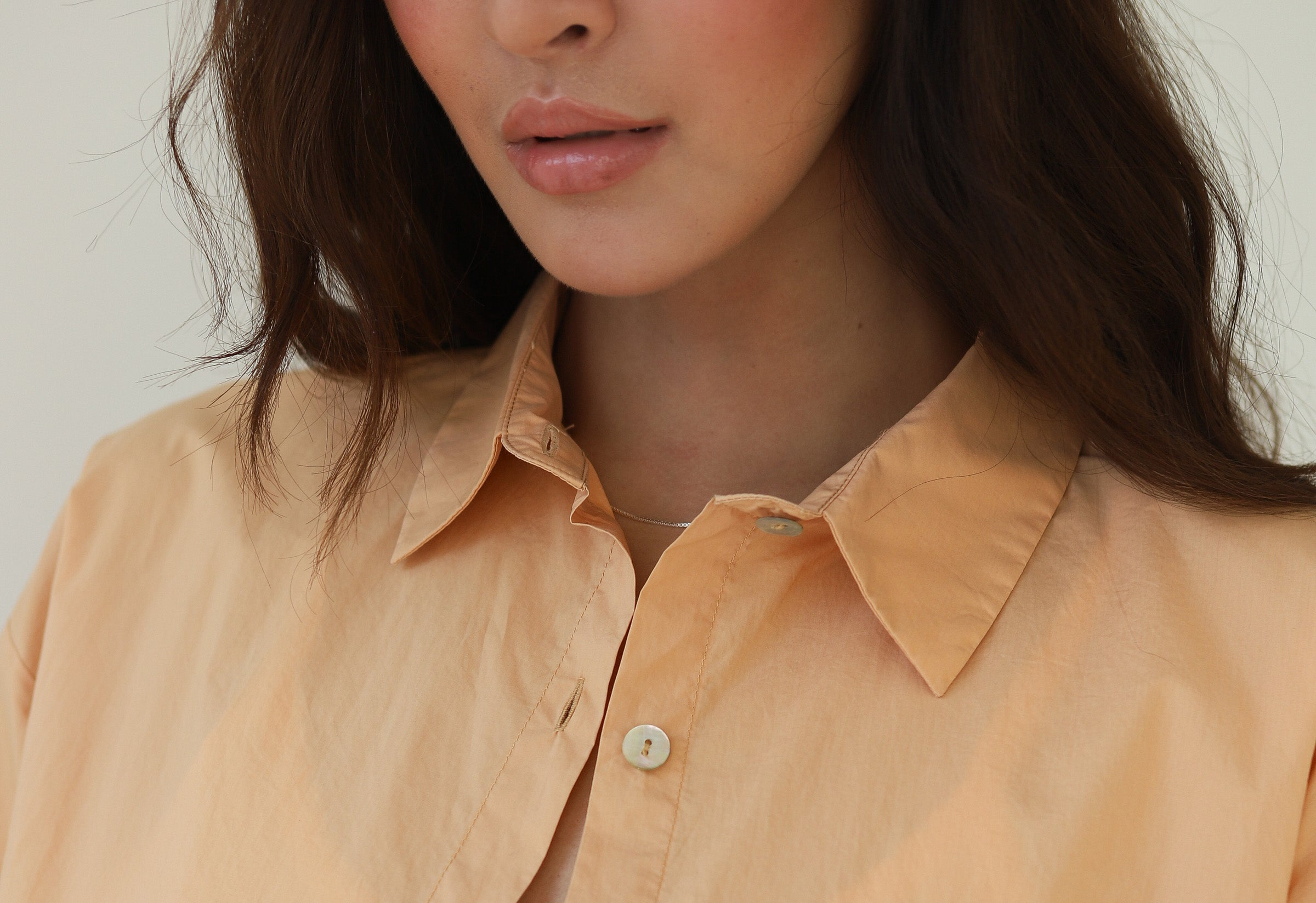 POPLIN_BUTTONDOWN_CANTALOUPE_IMG_9418.png