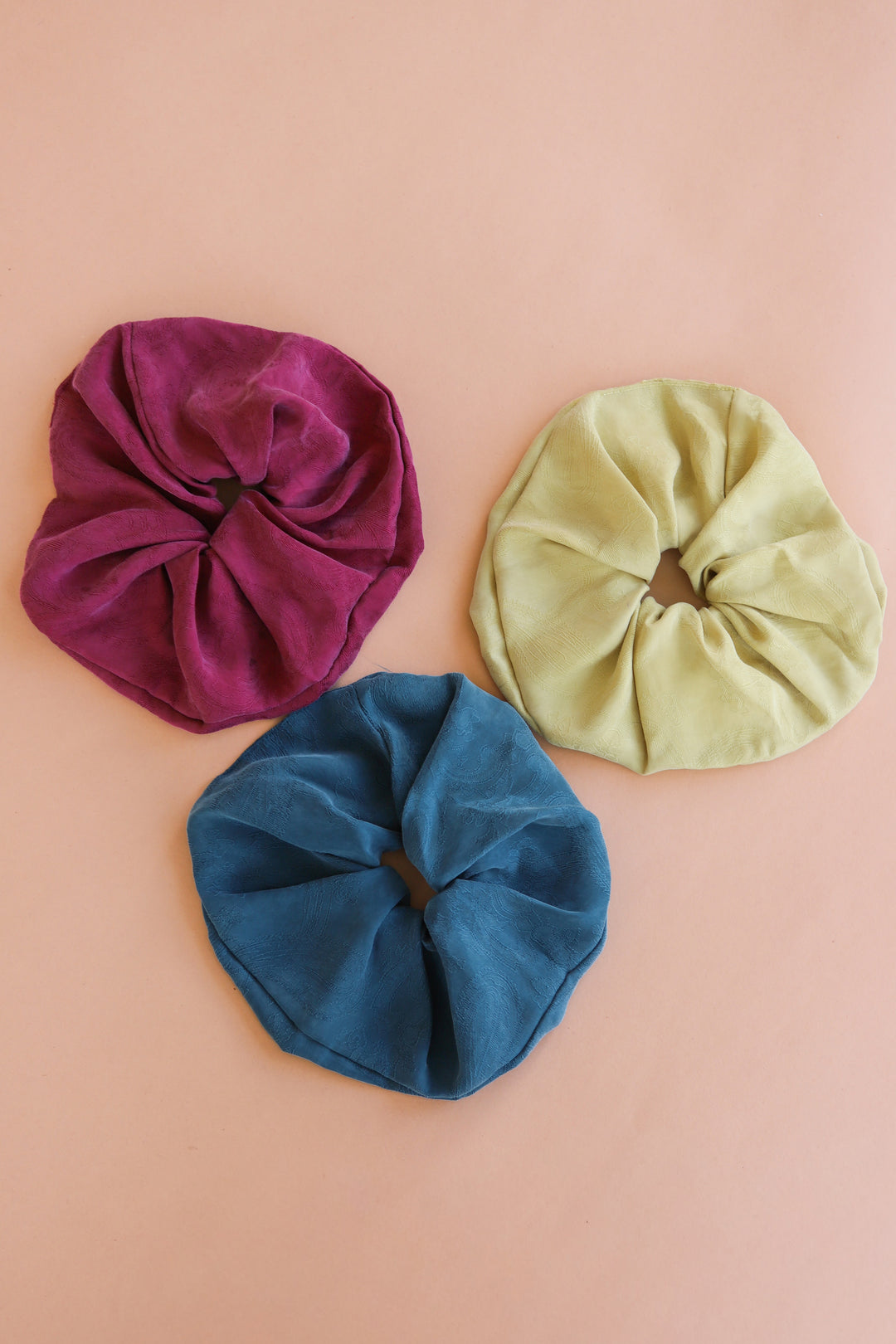 The Big Scrunchie - Tomatillo