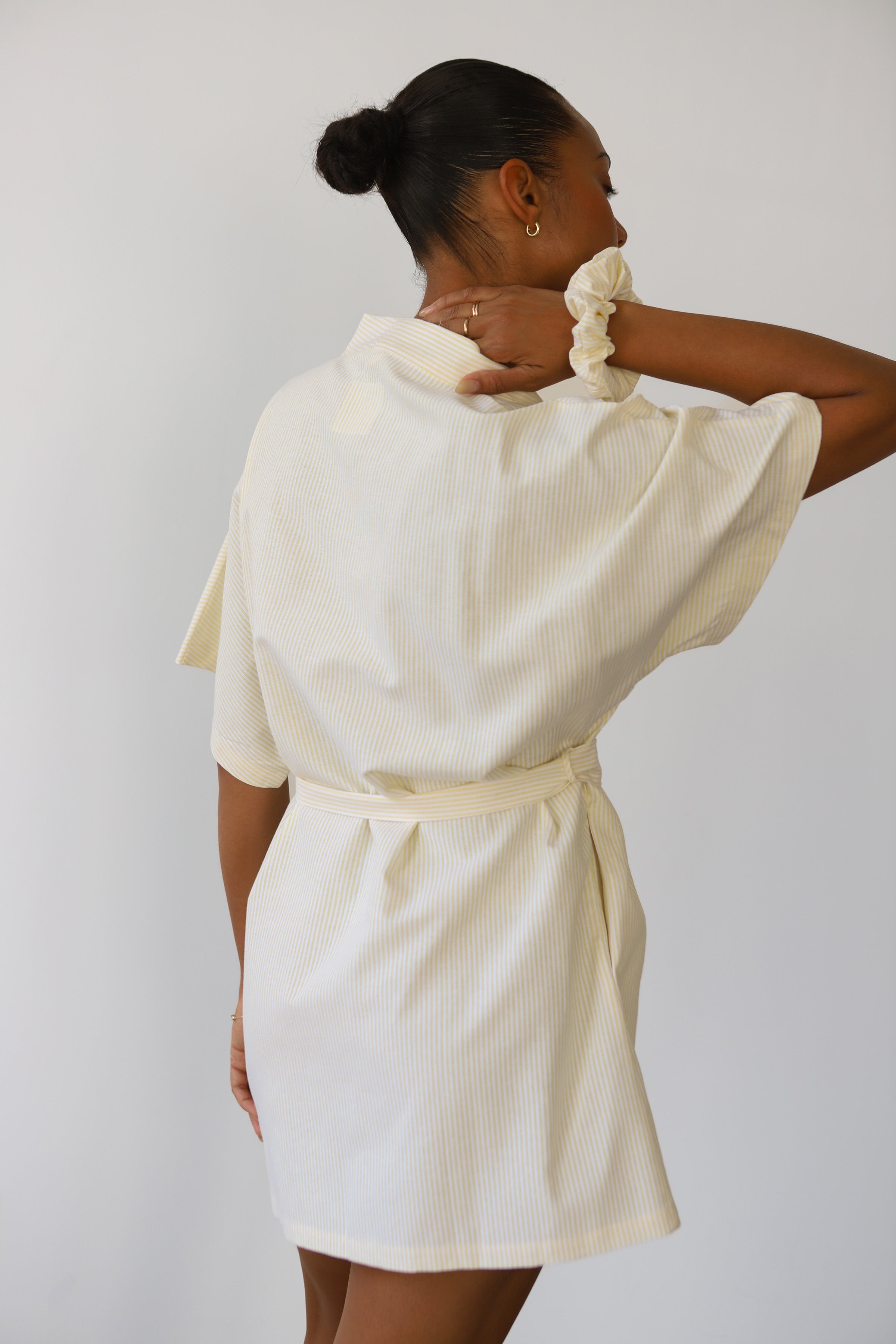 The Pinstripe Short Robe - Butter