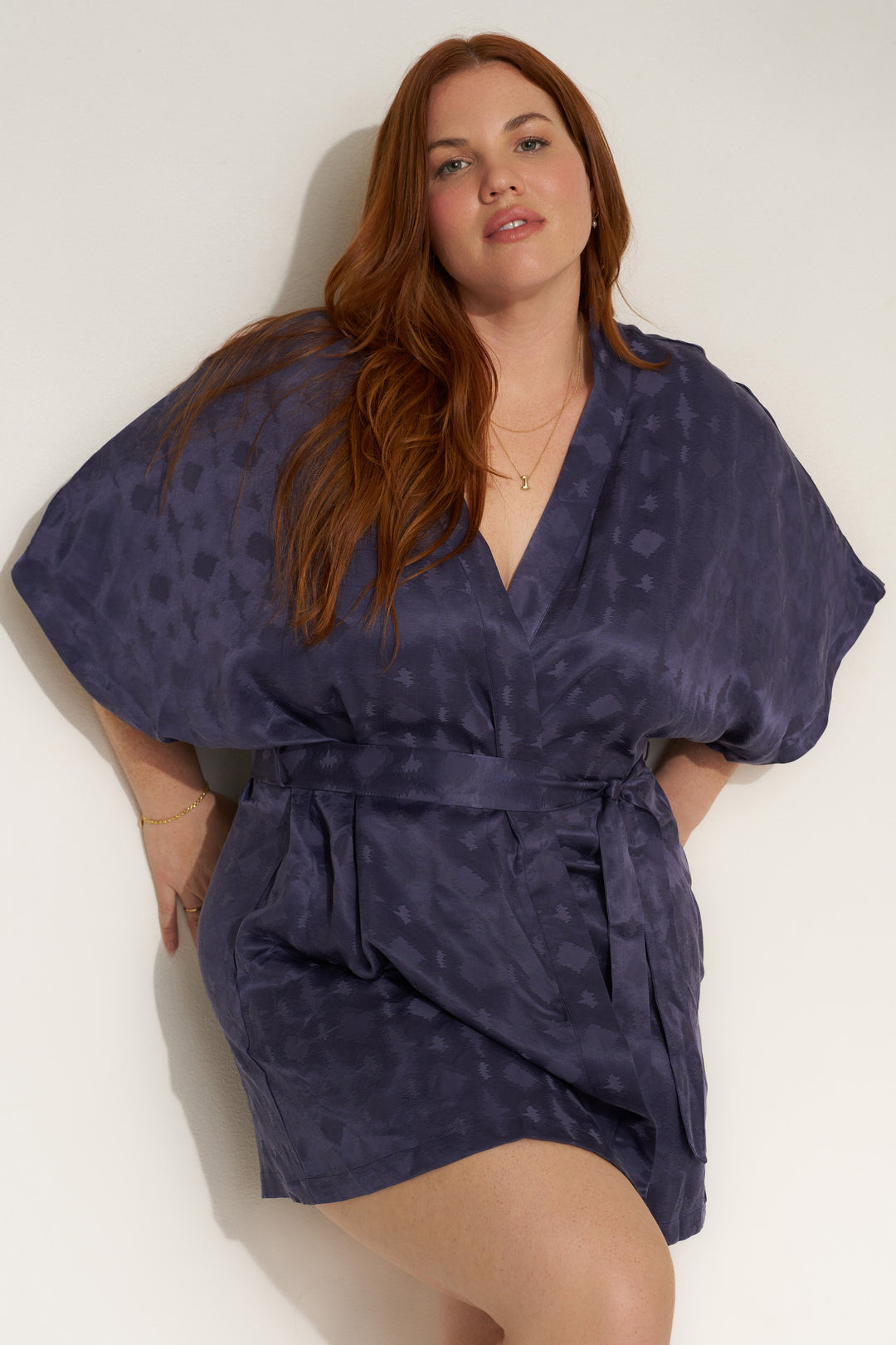 The Short Robe - Navy Zig Zag