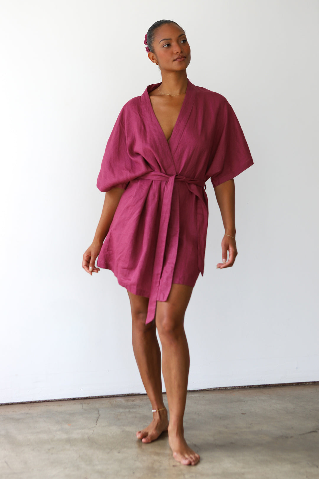 The Linen Short Robe - Plum