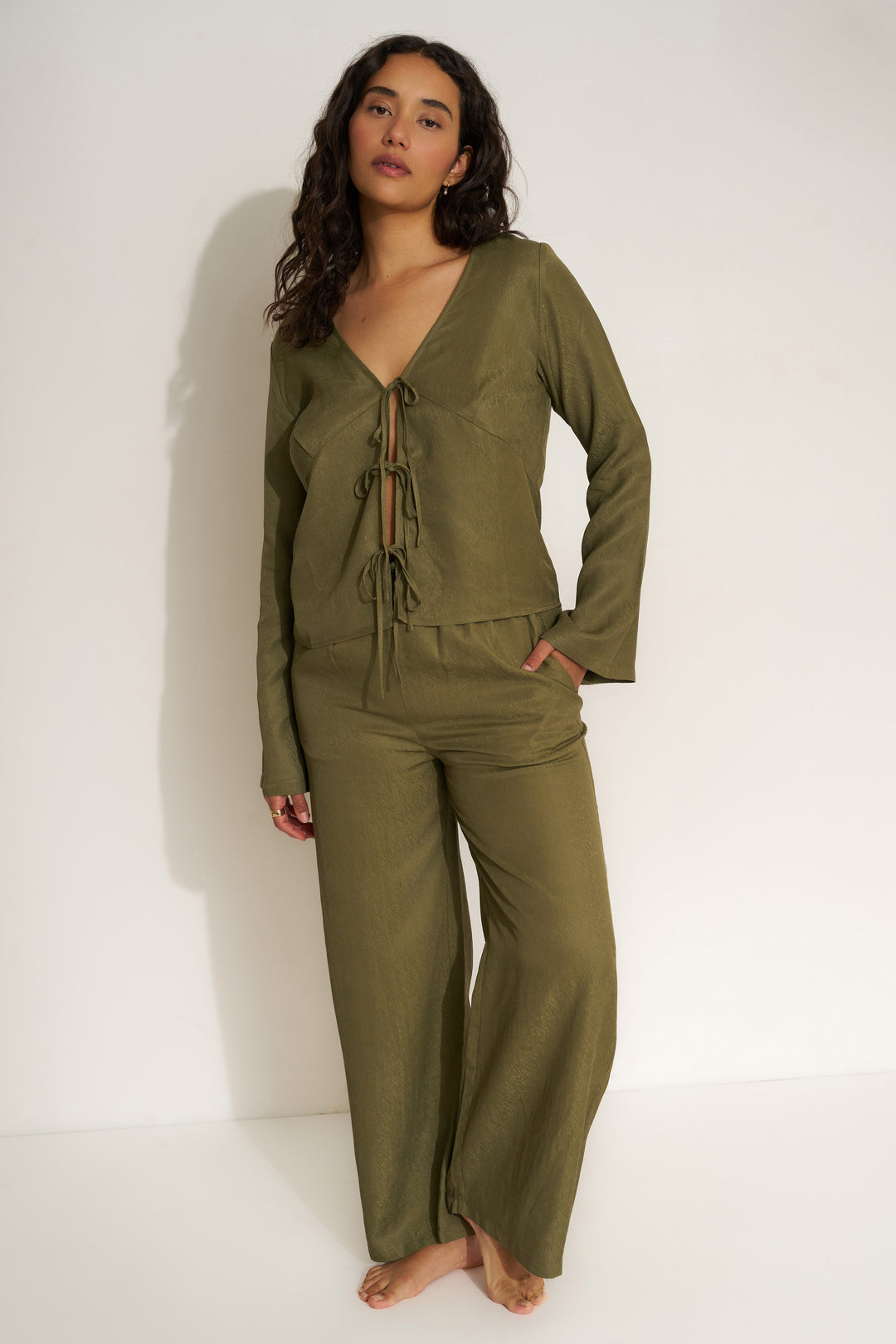 The Tie Front Set - Olive