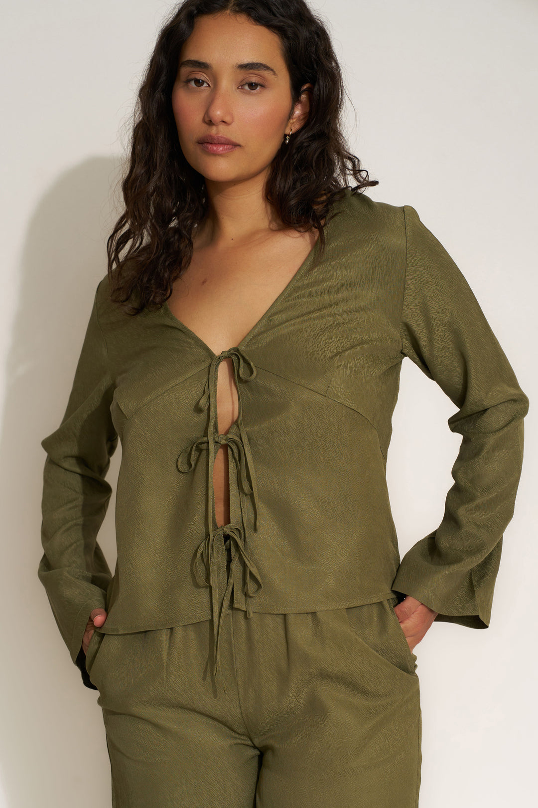 The Tie Front Set - Olive