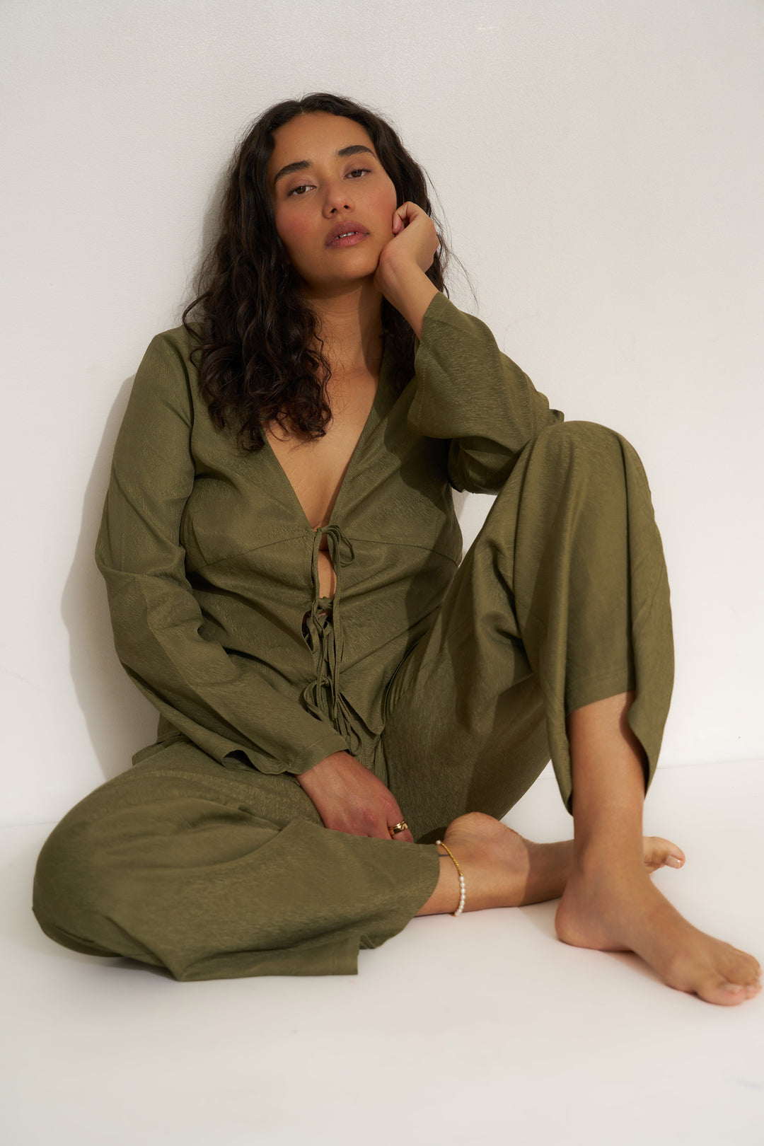 The Tie Front Set - Olive