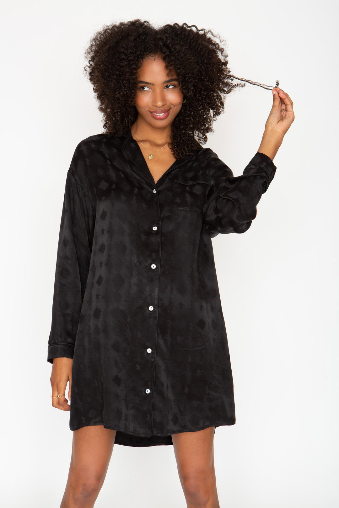 The Night Shirt - Black Zig Zag